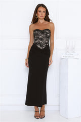 Signature Sleek Lace Strapless Maxi Dress Black