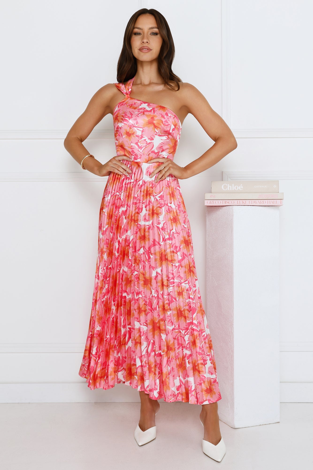 Sunny Silhouette Satin One Shoulder Pink